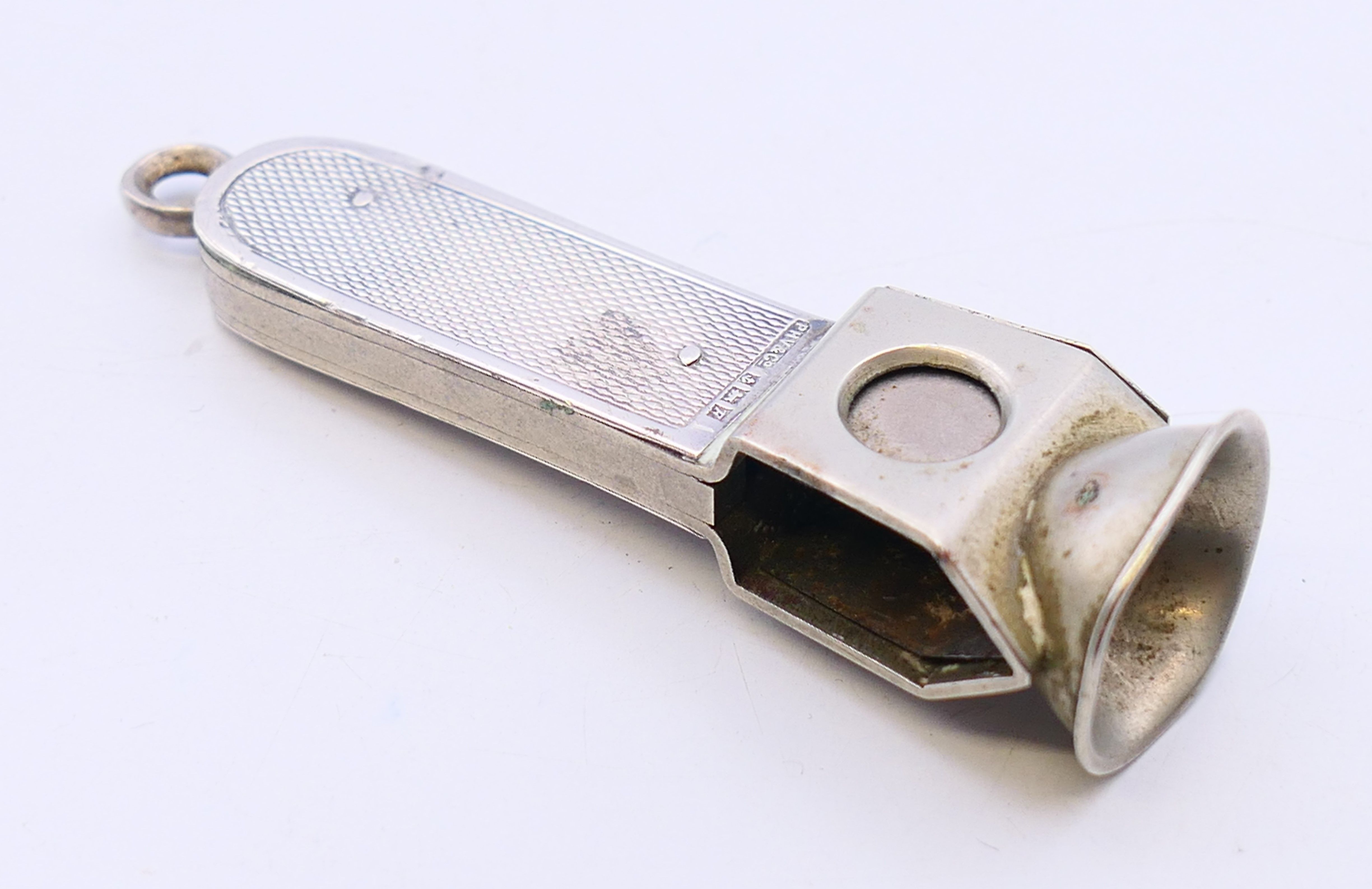 A silver cigar cutter. 7 cm high. - Image 2 of 6