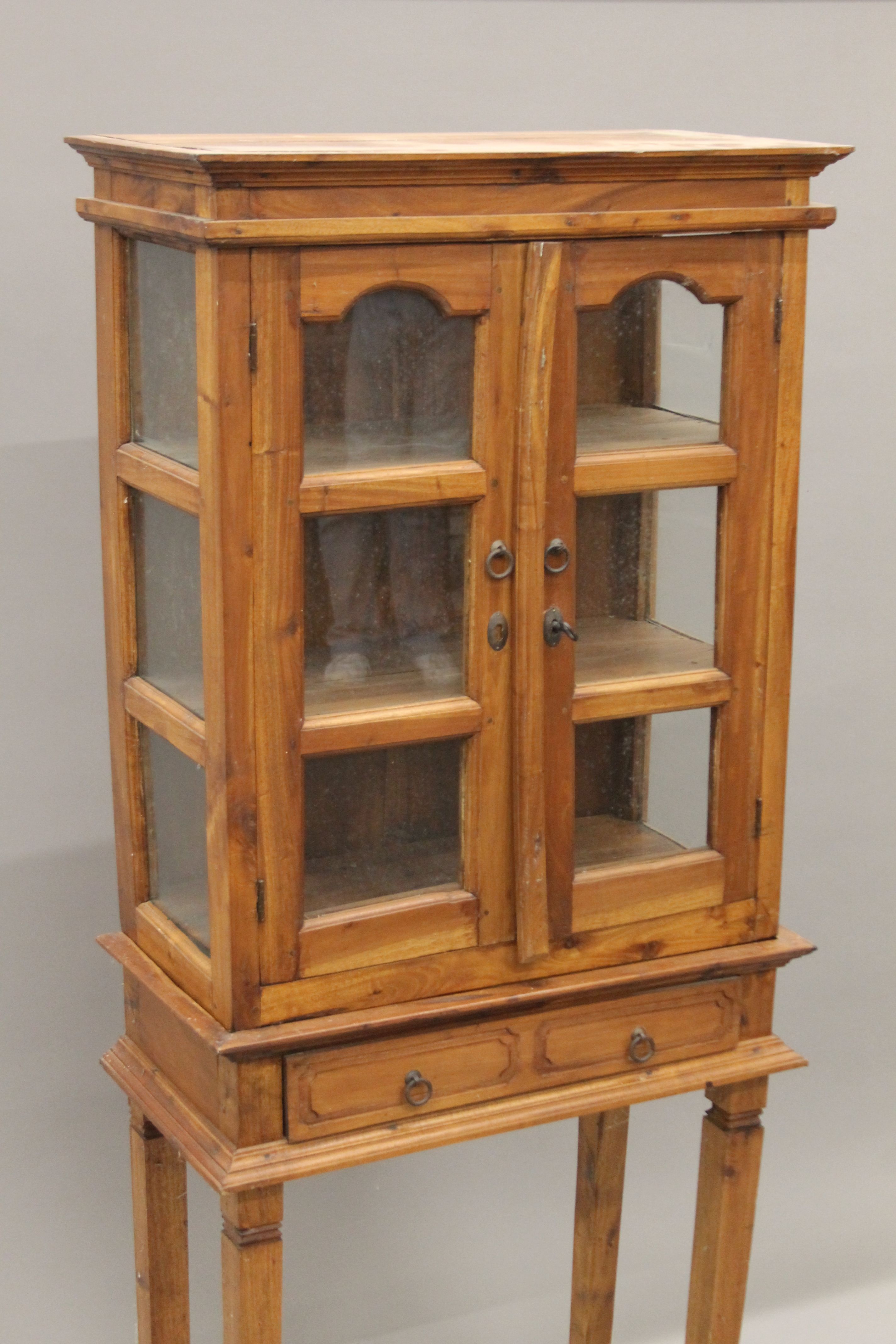 A modern glazed cabinet on stand. 66 wide x 153 cm high. - Image 2 of 8