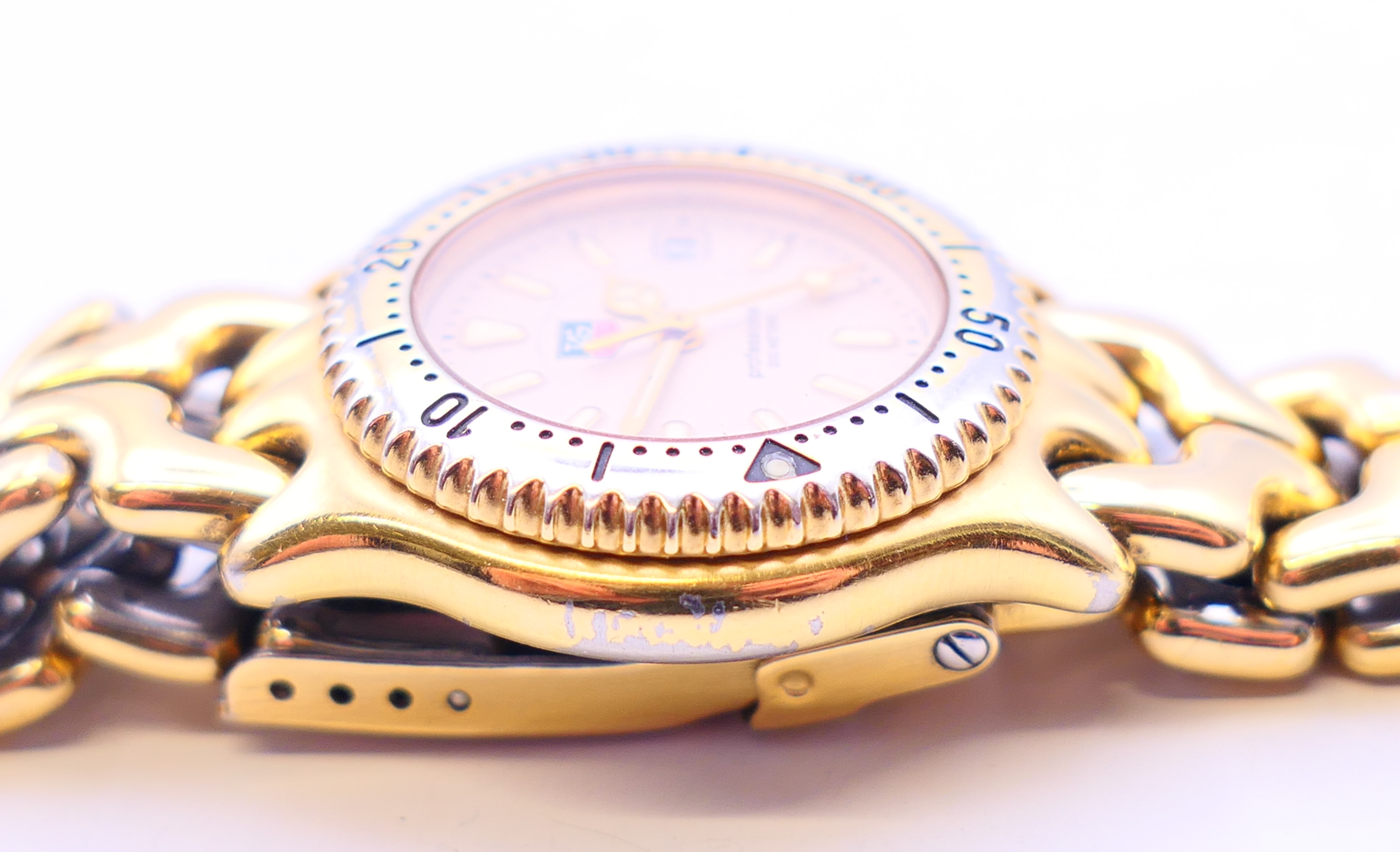 A Tag Heuer lady's wristwatch, - Image 9 of 11