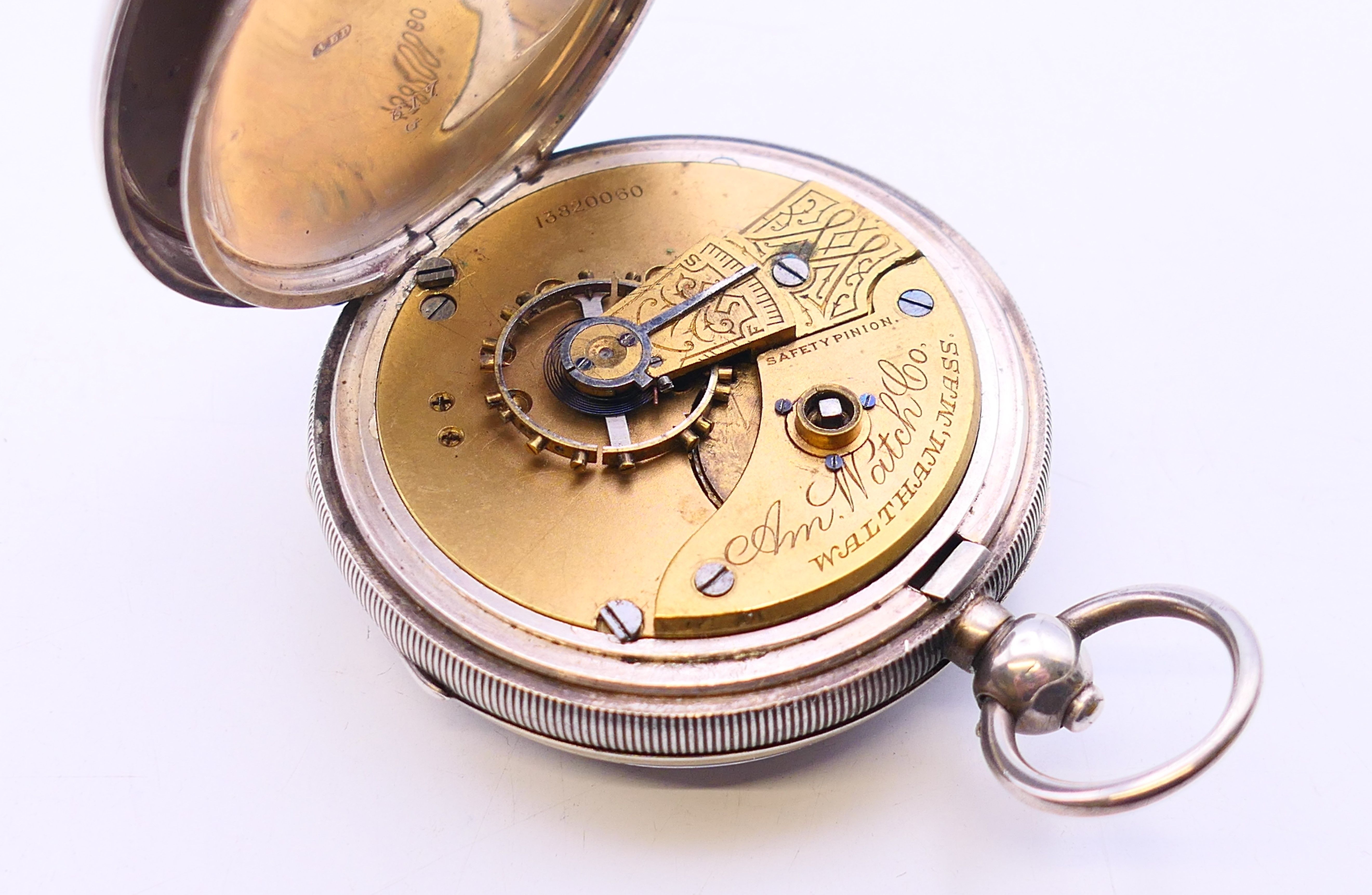 Five silver pocket watches. Largest 5 cm diameter. - Image 7 of 39