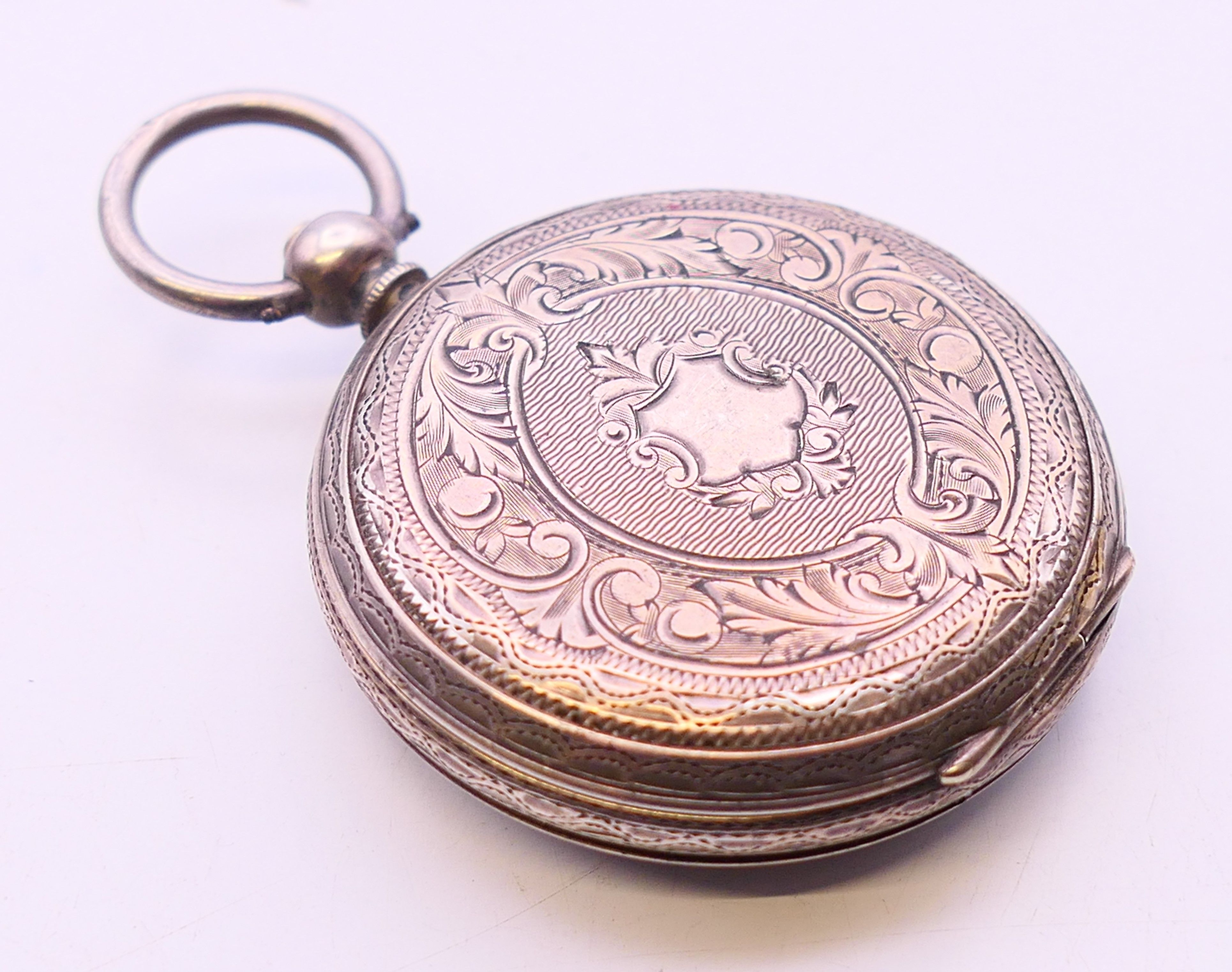 Five silver pocket watches. Largest 5 cm diameter. - Image 39 of 39