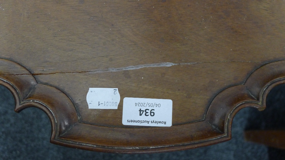 A 19th century mahogany pie crust tilt top tripod table. 53 cm wide. - Image 8 of 8
