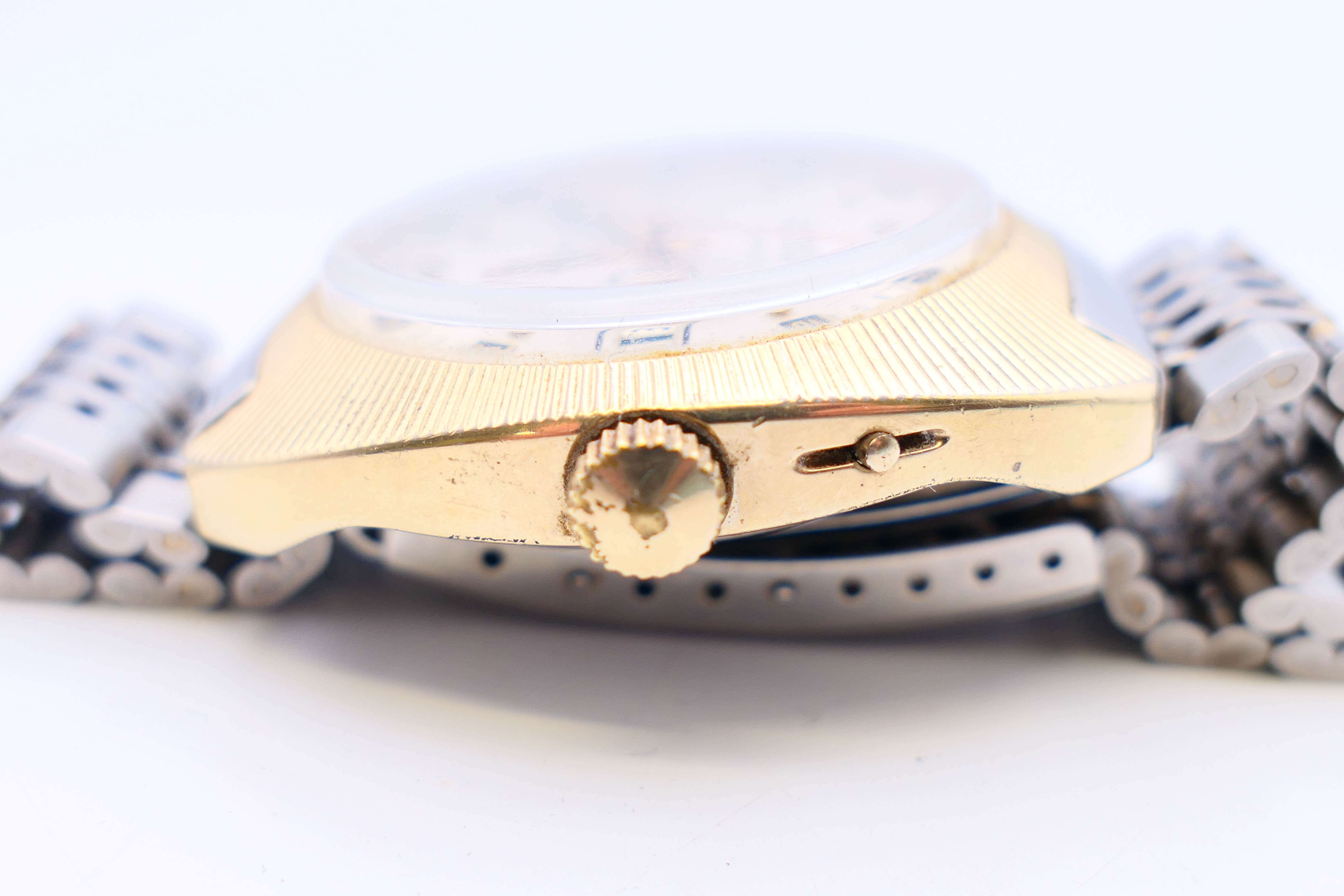 A Sekonda gentleman's wristwatch with day/date aperture. 4 cm diameter. - Bild 2 aus 6
