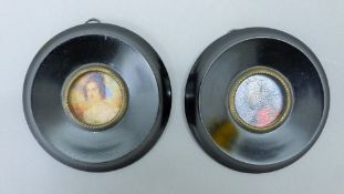 A pair of miniatures. 9 cm diameter.