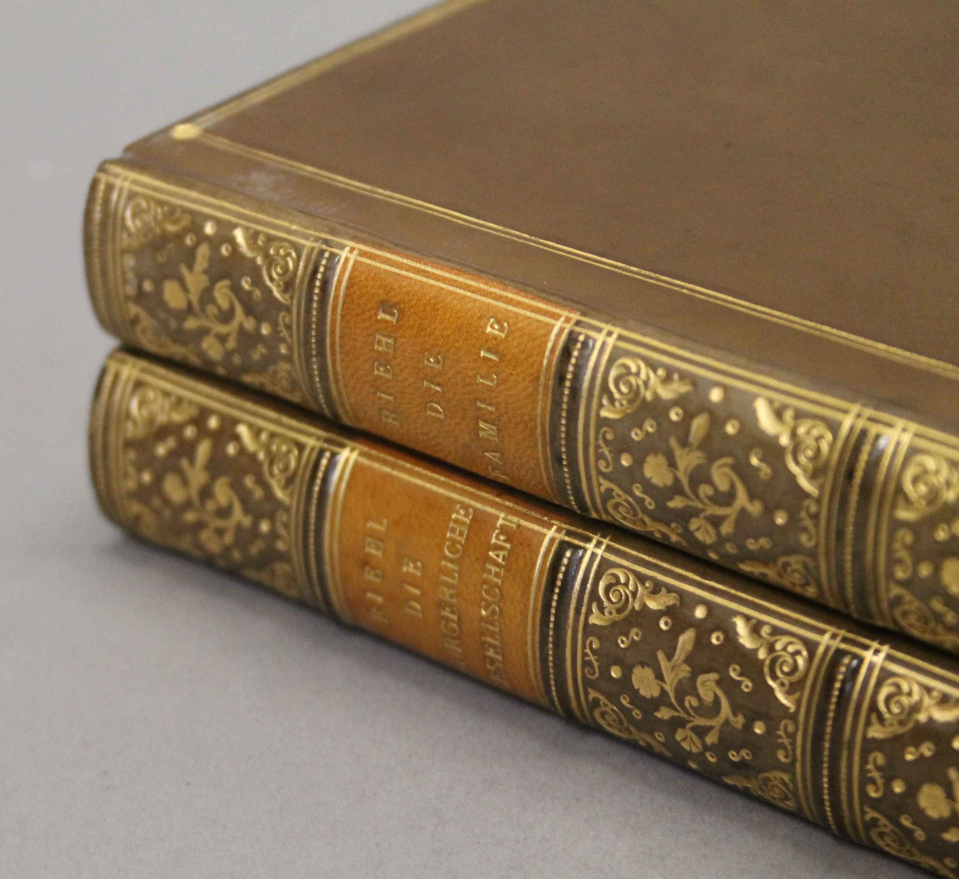 German Literature, 42 volumes, finely bound, some by Leighton. - Bild 9 aus 102