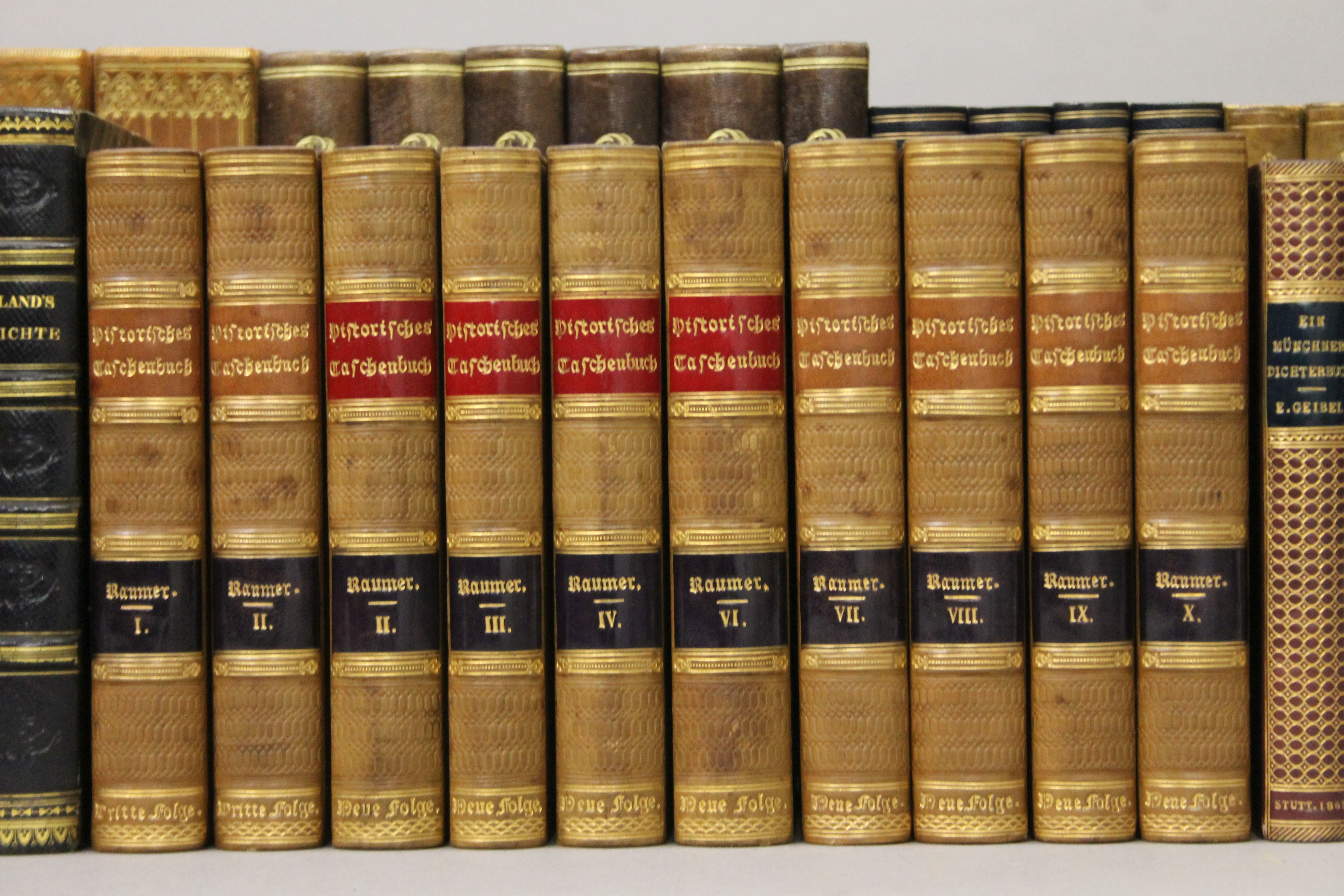 Raumer (Frederick von), Historisches Taschenbuch, 10 vols, full brown calf, labels, - Bild 2 aus 118