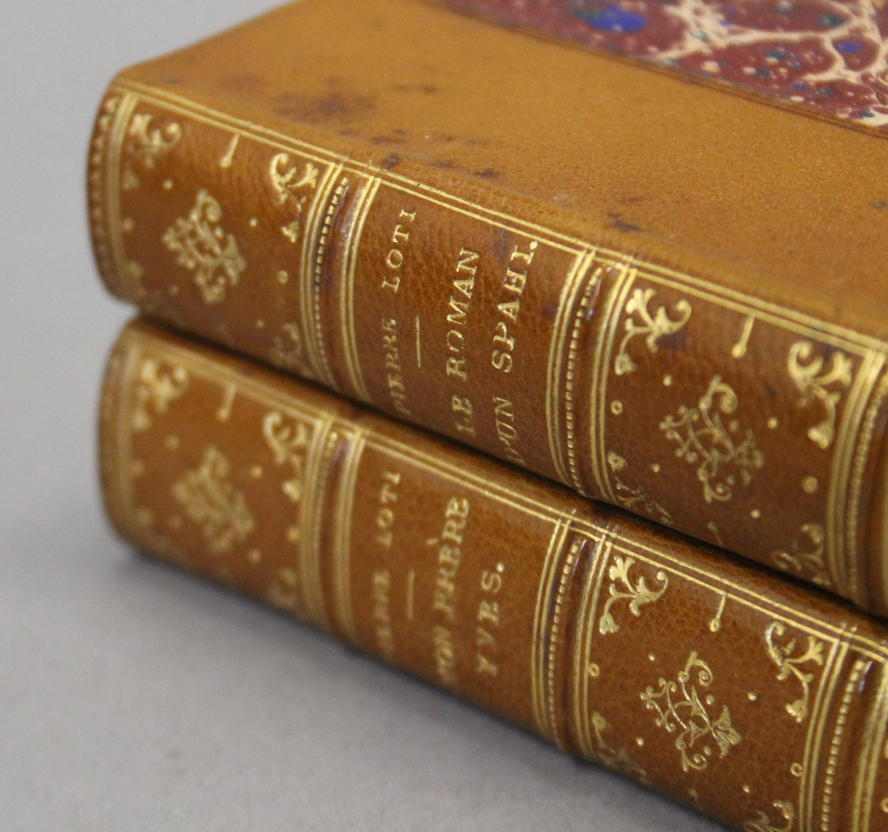 Moliere, Oeuvres Completes de Moliere, 4 vols, finely bound in full green morocco, - Bild 25 aus 56