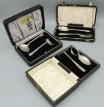 George V1 Childs hallmarked silver spoon and pusher, in Little Jack Horner decorated fitted case,