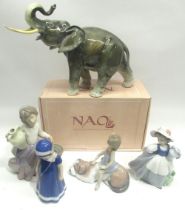 *WITHDRAWN*Lladro figure Contented Companion no. 6229 H15cm, boxed Nao figure Cargadita no. 1299