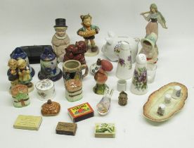 2 Goebel figures, Beswick Robin, Belvoir Castle piggy bank, figurines, etc.