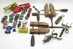Collection of die-cast toy cars inc. Dinky Toys Land Rovers, clamps, etc.