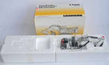 Boxed highly detailed NZG 1/50 scale diecast Liebherr R9350 Litronic Hydraulic Excavator model (