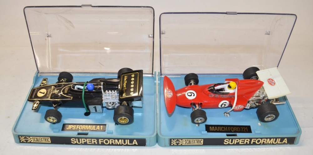 Modern Scalextric C3544A Legends limited edition Team Lotus Type 49 vs McLaren M7c 2 car racing set, - Image 5 of 5