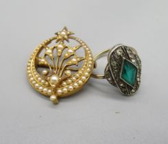 Yellow metal Edwardian style brooch set with seed pearls, 6.00g, 9ct yellow gold ring set with clear