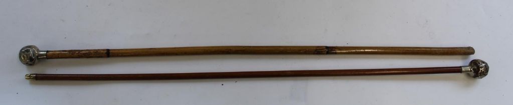 Bamboo Swagger stick with metal top and crest with a tiger and Oakham School. 69cm. Caine Swagger
