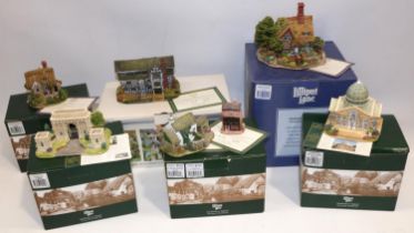 Collection of boxed Lilliput Lane models, incl. 'Little Moreton Hall' L3187, 'Shades of Summer'