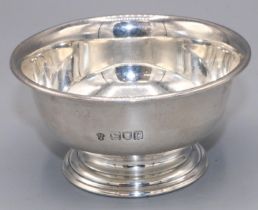Late Victorian silver pedestal bowl on circular foot, London, 1898, Charles Stuart Harris, 3.