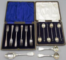Cased set of six Art Deco silver coffee spoons with coffee bean finials, by Marson & Jones,