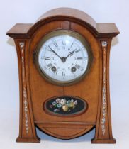 C19th continental Art Nouveau mahogany mantel clock with painted decoration, brass bezel enclosing 4