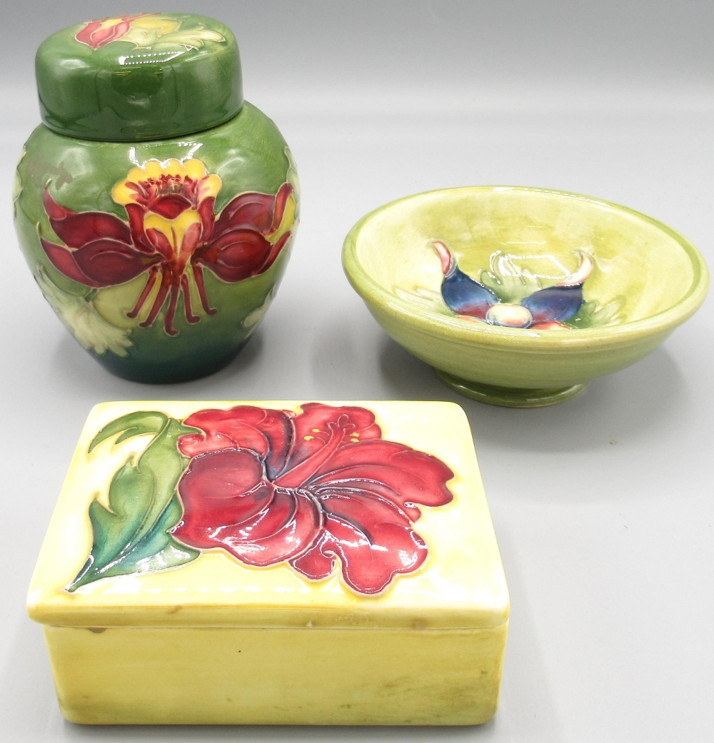 Moorcroft Pottery: 'Hibiscus' pattern rectangular trinket box and cover, red flowers on yellow - Image 2 of 3