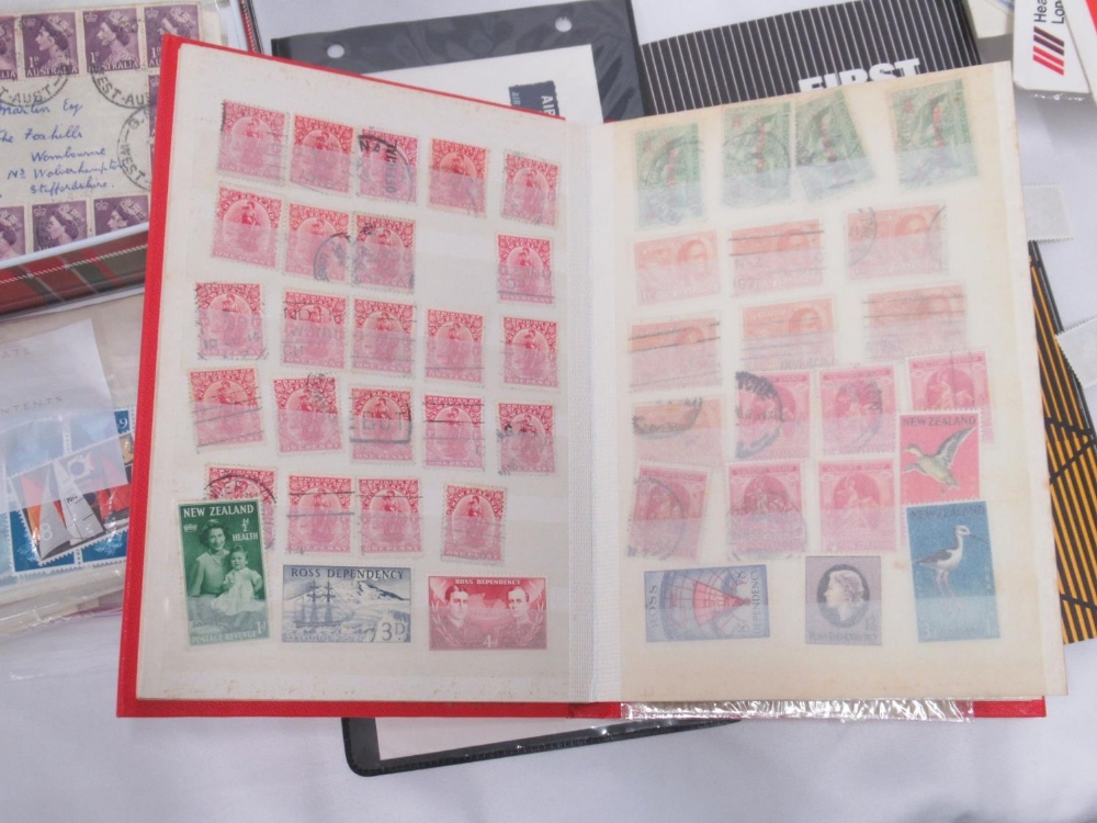 Mixed and assorted collection of C20th British and International stamps and FDCS, to include New - Image 11 of 11