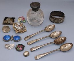 Edward VII four silver teaspoons, Sheffield 1903; Victorian gold metal reversible mourning brooch;