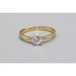 18ct yellow gold diamond solitaire ring set with single diamond, approx. weight 0.34ct, stamped 750,