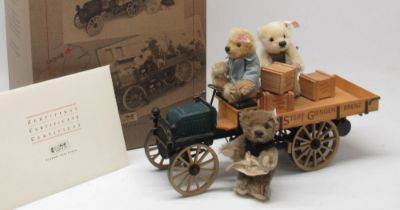 Steiff: 'Delivery Cart with Teddy Bears' set, limited edition of 1200, with box and certificate