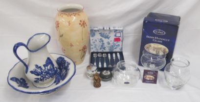 Mixed collection to inc. large Marks & Spencer vase, Portmeirion Botanic Blue set of 6 tea spoons,