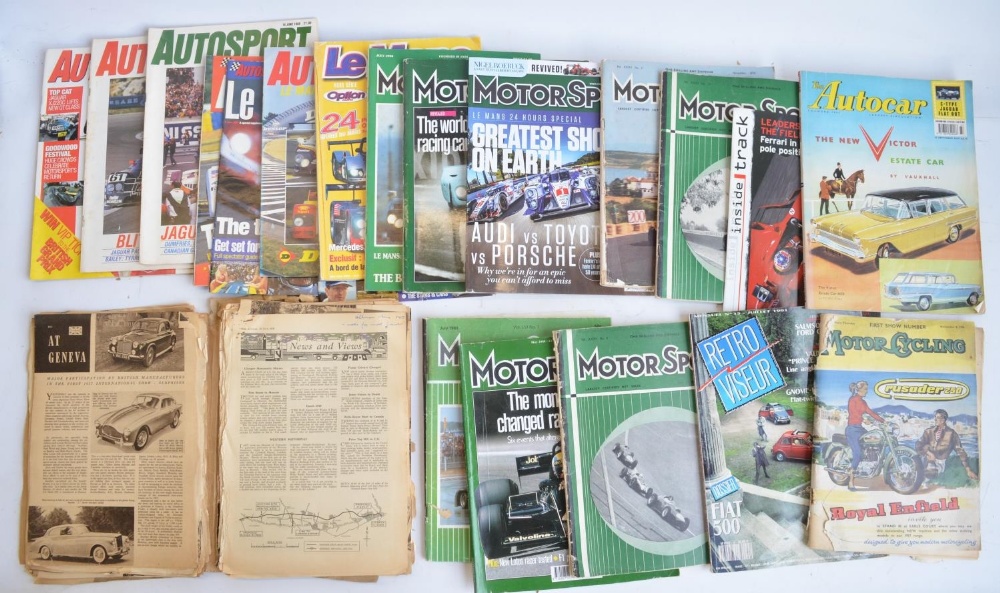 Collection of automobile related magazines and vintage workshop/instruction manuals to include - Image 8 of 8