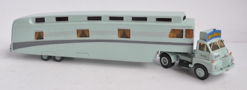 Collection of unboxed mostly play worn diecast model vehicles, various scales and manufacturers, - Image 7 of 8