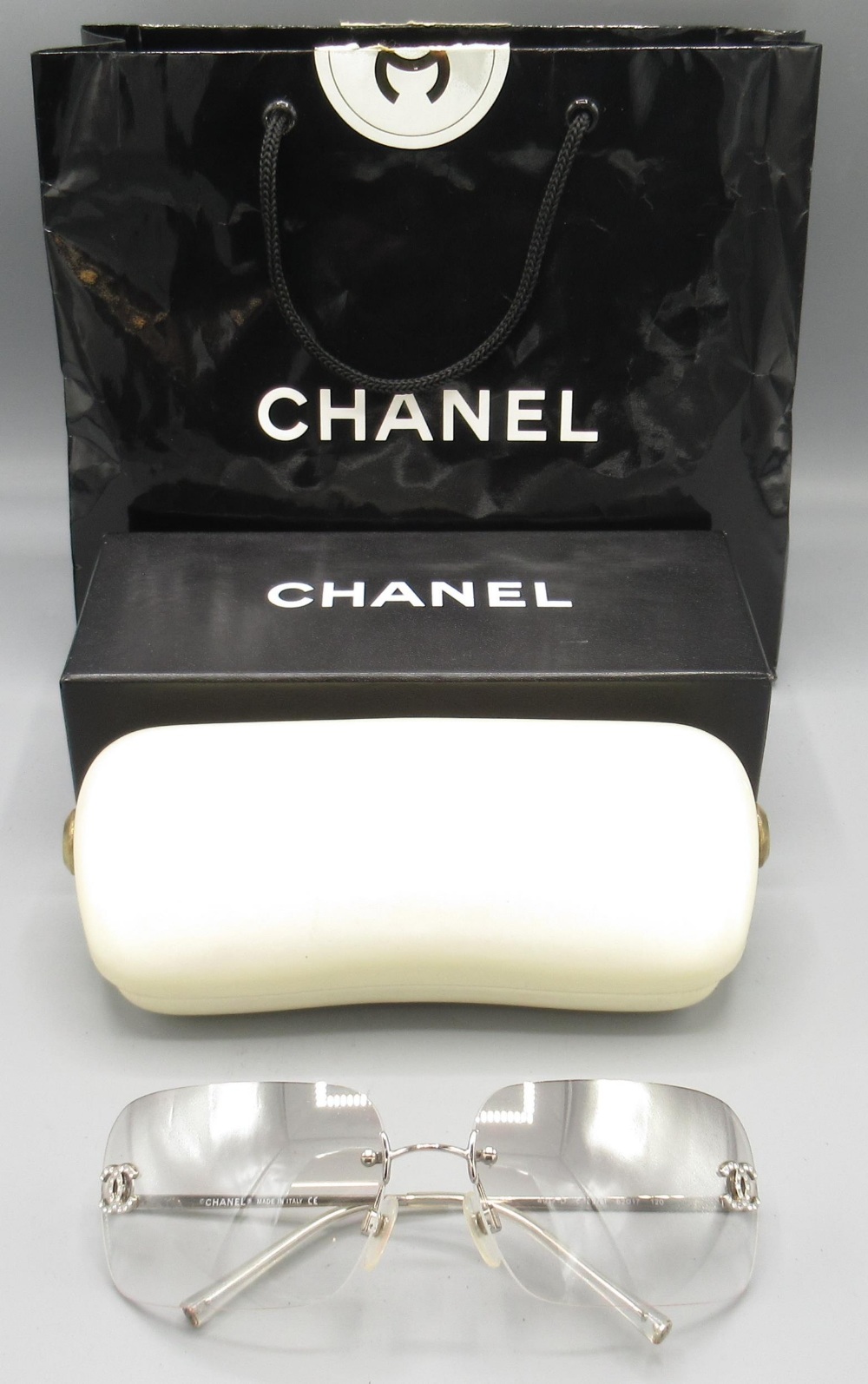 CHANEL silver gradation CC logo rhinestone women's sunglasses with case 4017-D