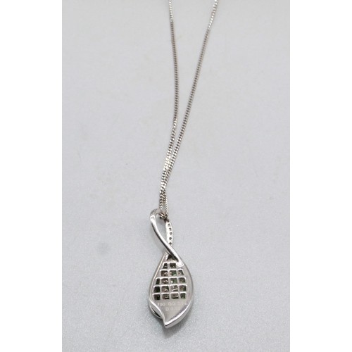 18ct white gold drop pendant with white and green stones on an 18ct white gold chain, 45cm, 1.9g - Image 4 of 5