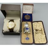 Bradford Exchange 100 Years WW1 'Lest We Forget' gold plated quartz chronograph wristwatch, D45.3mm;