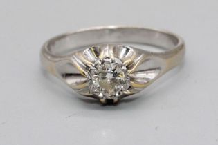 Gents 18ct white gold solitaire ring, stamped 18ct, size Z+, 6.9g