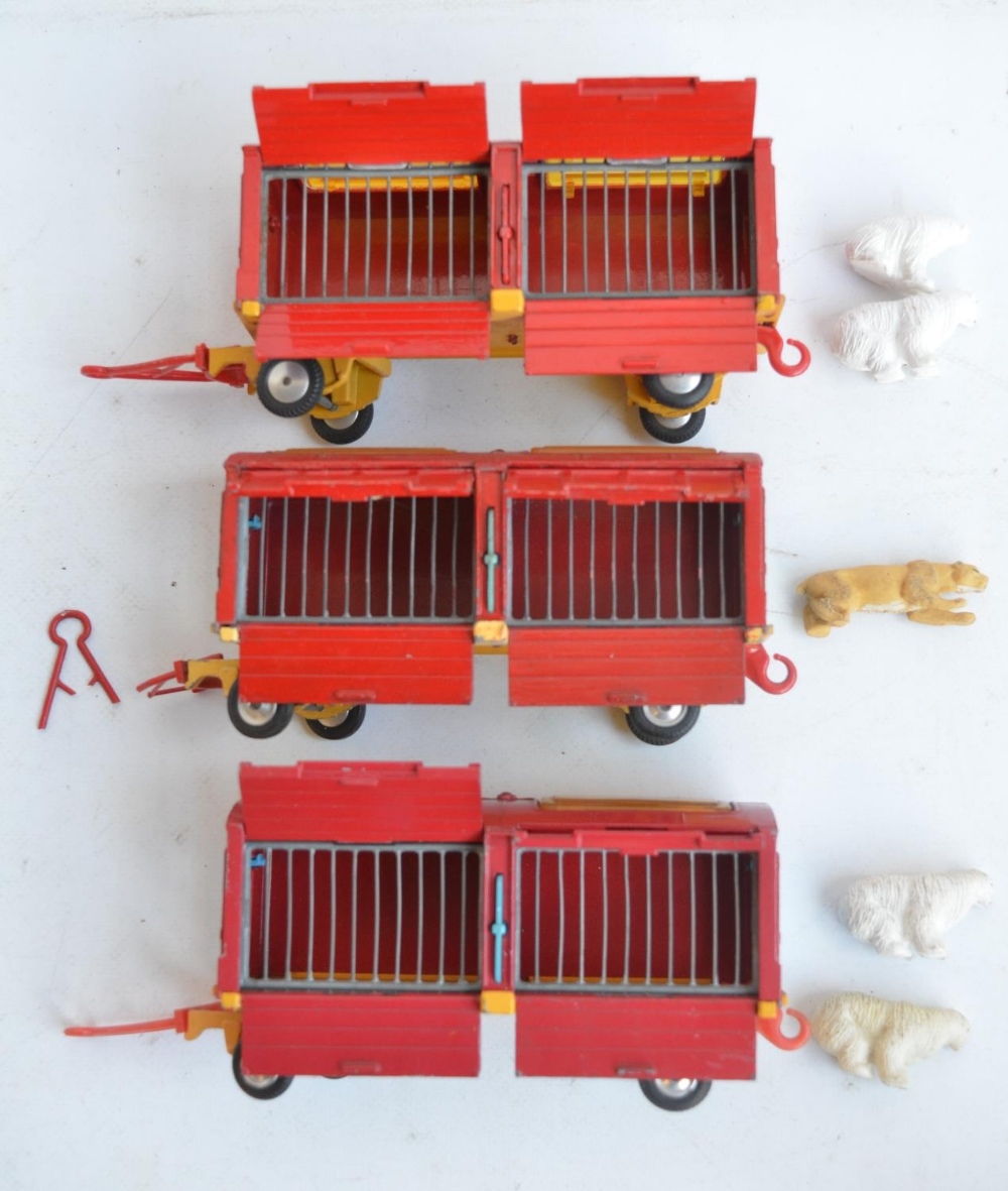 Collection of vintage mostly boxed Corgi Major Toys Chipperfield's Circus diecast model vehicles - Image 3 of 5