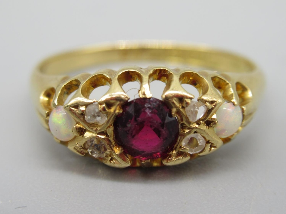 18ct yellow gold ring set with red stone and opals, stamped 18ct, size M, 2.7g, 9ct gold and - Image 2 of 6