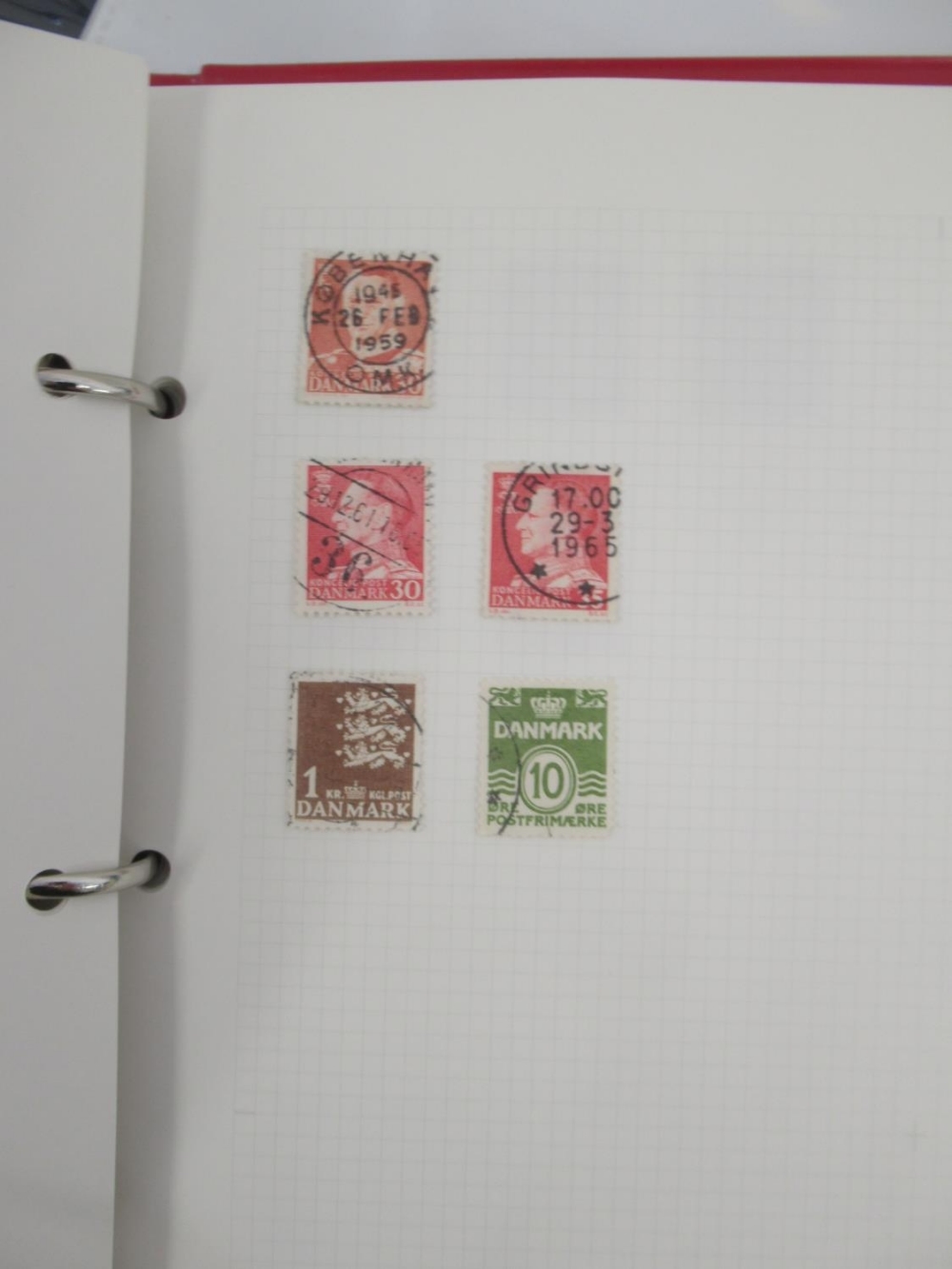 Assorted collection of FDC's and stamps in 5 folders/albums, and loose, also the Royal Mail Year - Image 13 of 13