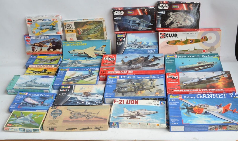 Twenty Three unbuilt aviation, marine and science fiction related plastic model kits, various scales