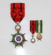 Kingdom of Iraq Order of the Two Rivers badge of honour, with accompanying miniature, missing