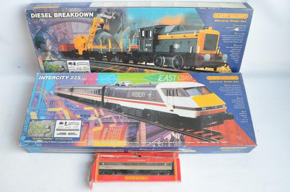 Two boxed Hornby OO gauge train sets to include InterCity 225 train set R824 with Class 91 power and