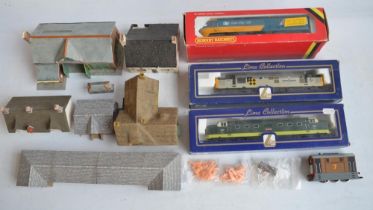 Collection of previously run OO gauge electric train models to include limited edition (351/500)
