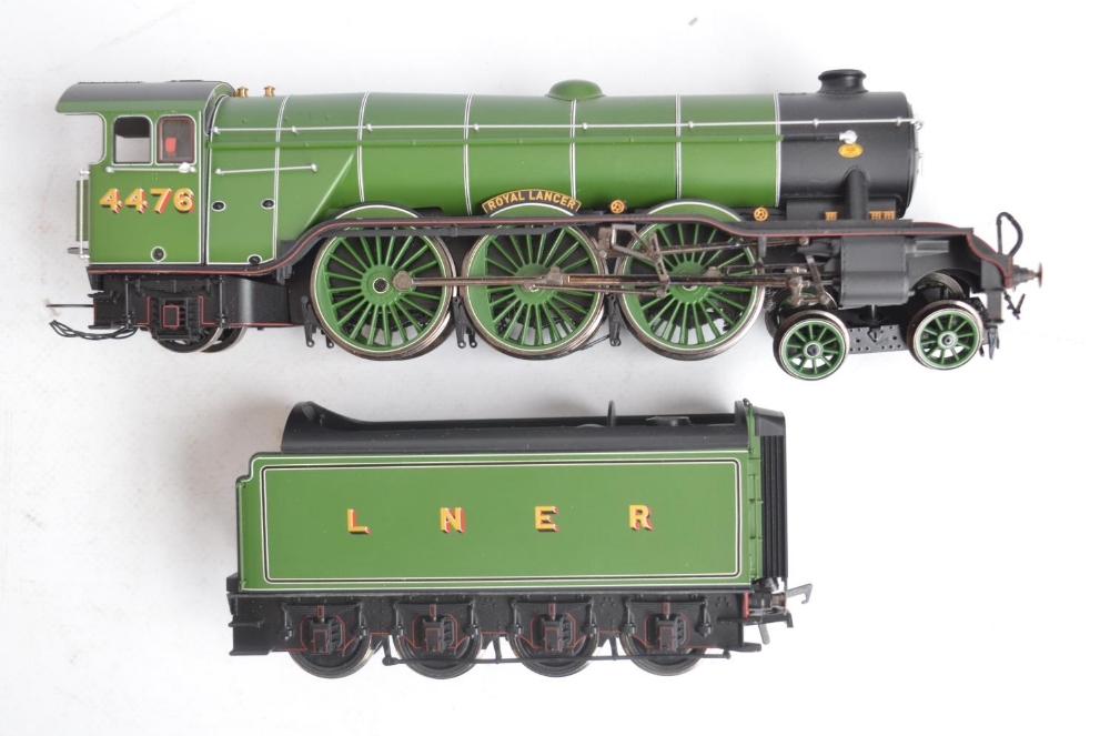 Hornby limited edition OO gauge R3073 Great British Railways Collection LNER 4-6-2 'Royal Lancer' - Image 4 of 5
