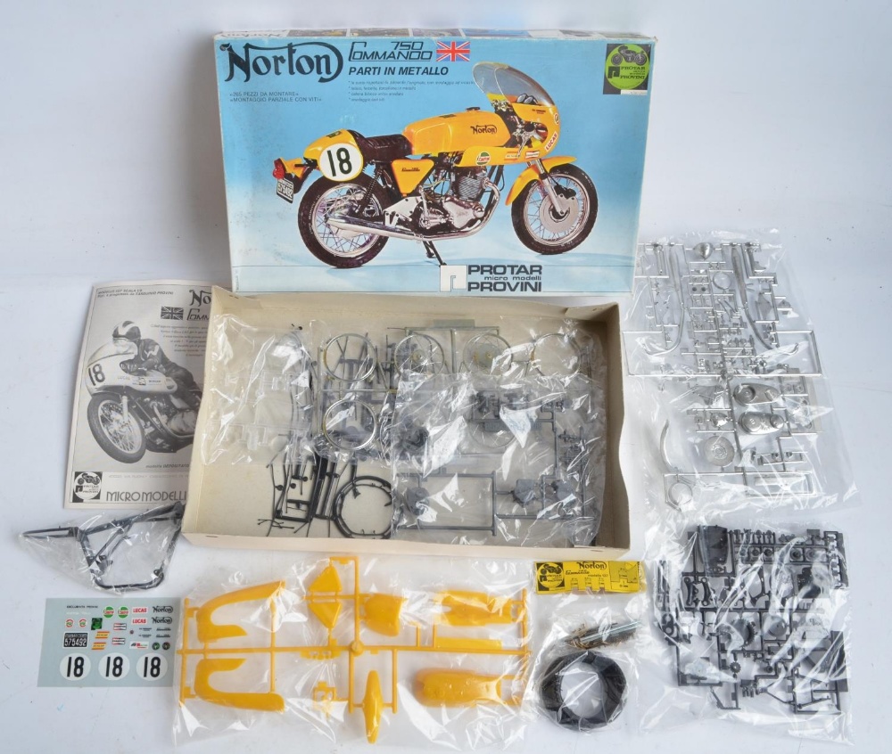 Three unbuilt 1/9 scale plastic motorbike model kits from Protar (all with metal parts and frames) - Image 2 of 7