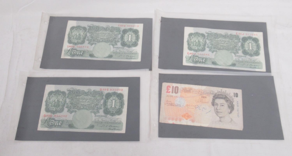 Mixed collection of GB and International banknotes in 3 folders - Image 30 of 32