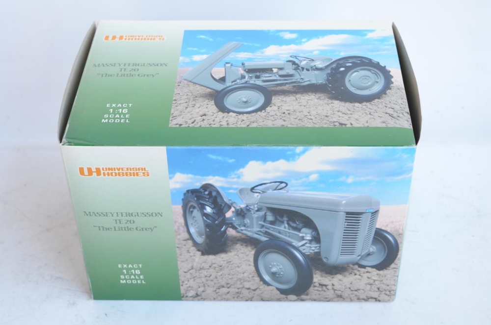 Universal Hobbies 1/16th scale highly detailed diecast Massey Ferguson TE20 'The Little Grey'
