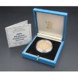 Royal Mint Queen Elizabeth The Queen Mother 90th Birthday 22 carat Gold Proof Crown, No. 0281 of
