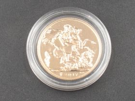 Elizabeth II 2017 sovereign, encapsulated