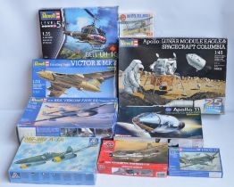 Mixed lot of nine plastic model kits, various manufacturers and scales to include 1/48 Revell Apollo