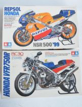 Two unbuilt 1/12 scale racing Honda motorcycle plastic model kits from Tamiya to include 14077
